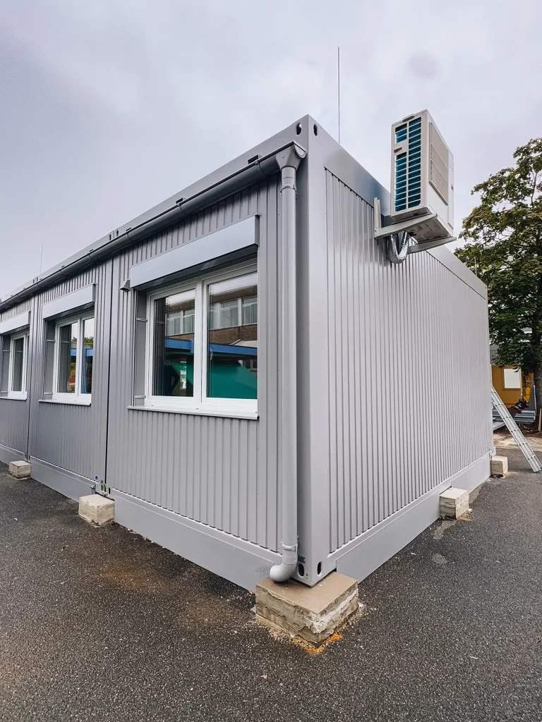 Fertigstellung der Schulerweiterung in Beckum: Flexible Erweiterung für das Albertus-Magnus-Gymnasium in Beckum 1 beckum3