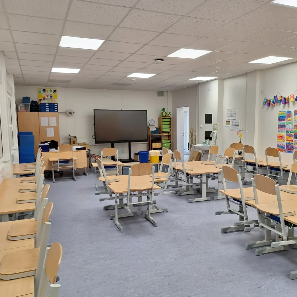 Neubau einer Schulcontaineranlage für die Gemeinde Schwalmtal 10 referenz schwalmtal 10 scaled 1