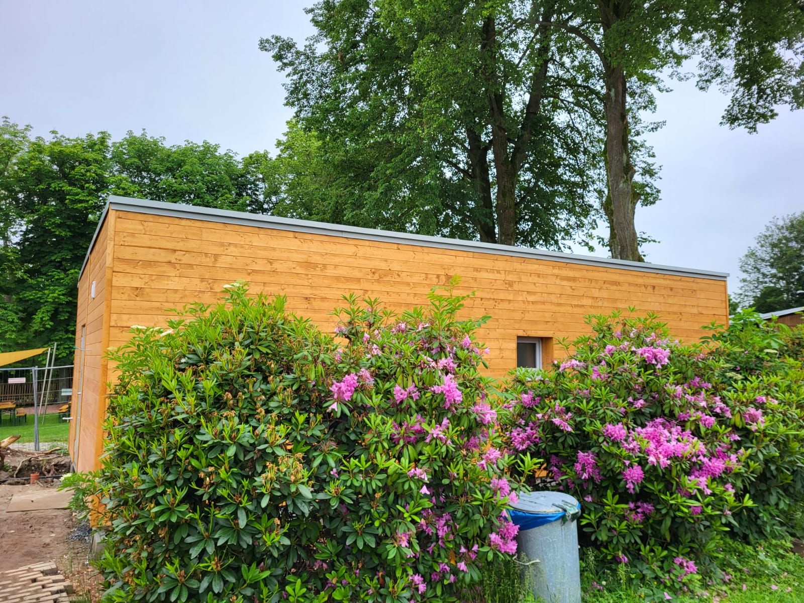 Außenaufnahme des Sanitärcontainers in Chemnitz