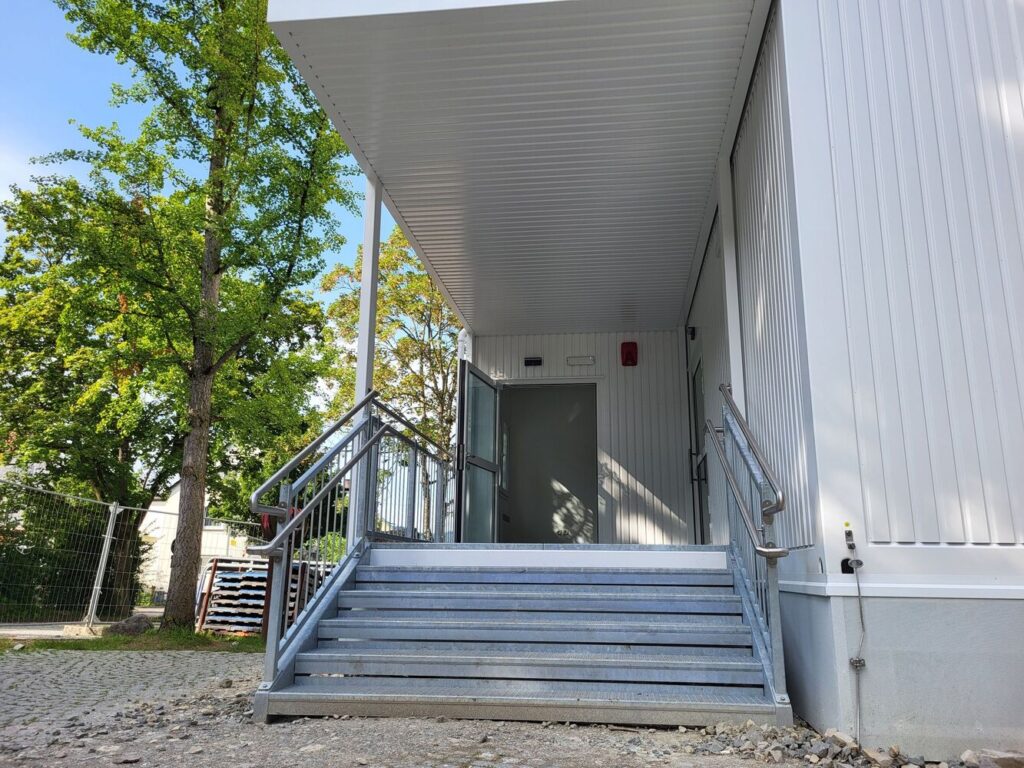 Schule in Metzingen fertiggestellt 3 schule metzingen2