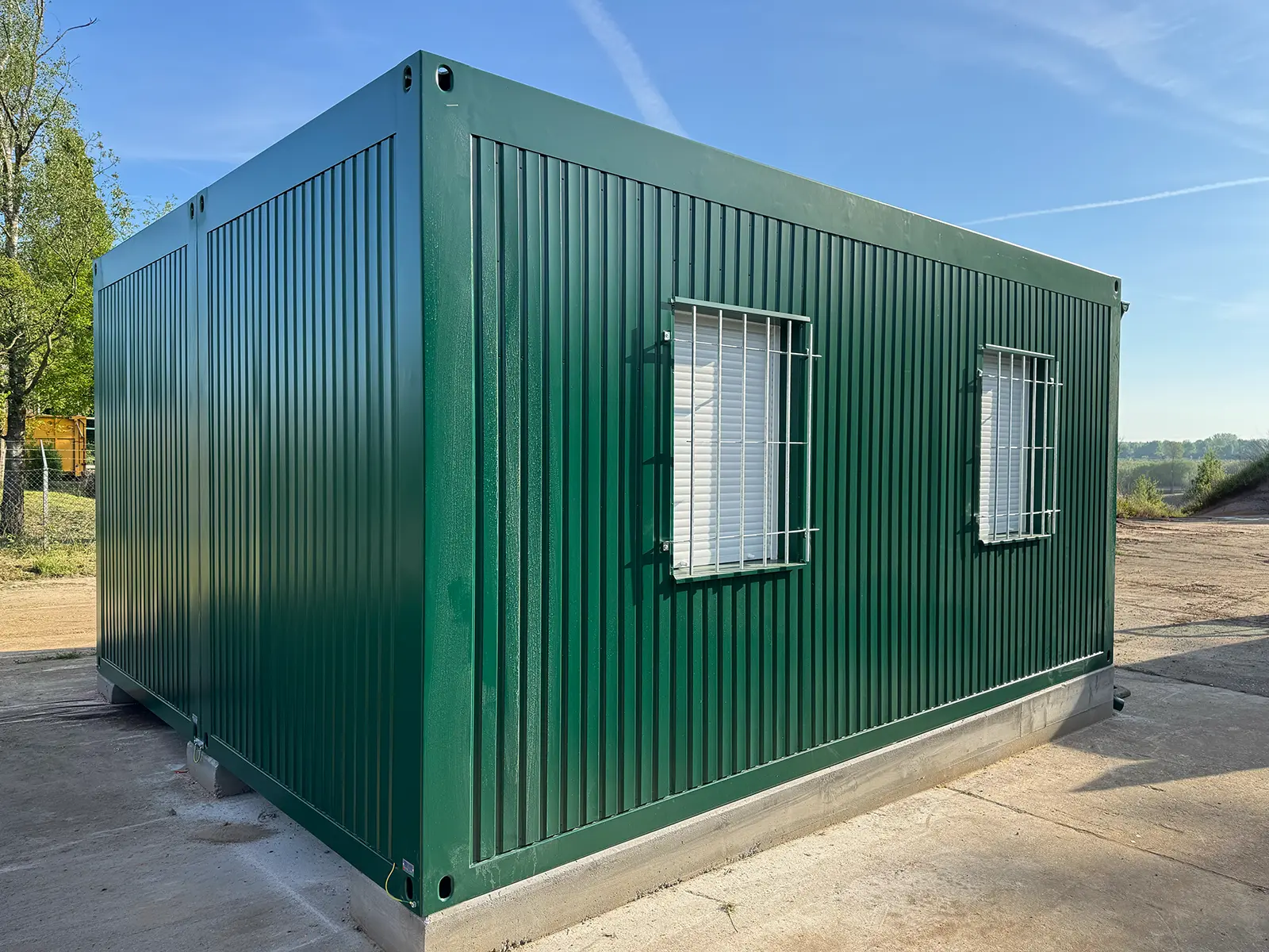 Aufenthalts- & Materialcontainer • Niersverband Viersen 4 Außenansicht eines Materialcontainers für den Niersverband Viersen