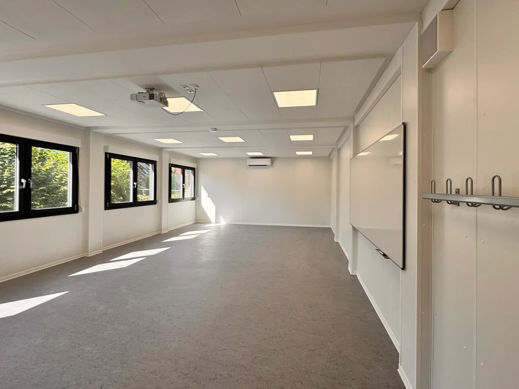 Modulbau am Vestischen Gymnasium erfolgreich fertiggestellt 6 Aufnahme des Klassenraums in der Modulbau-Erweiterung am Gymnasium in Bottrop